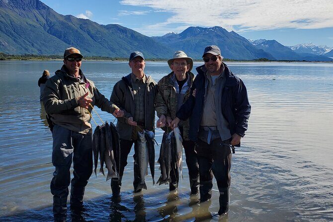 Alaskan Salmon 8-Hour Fishing Experience - Key Points