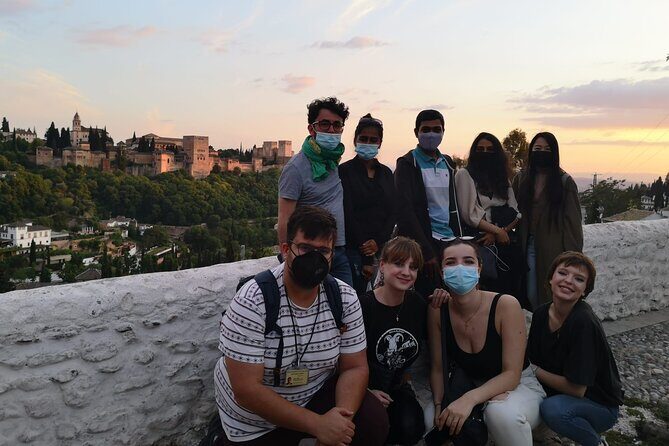 Albaicín and Sacromonte Sunset tour + Flamenco show - FAQ