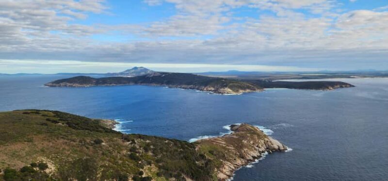 Albany: 60 min scenic helicopter flight - The Sum Up