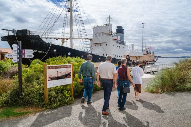 Albany's Whale Story - Scenic Drive through Torndirrup National Park