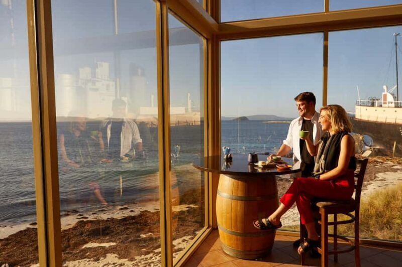 Albany's Whale Story - Practical Details and Satisfaction