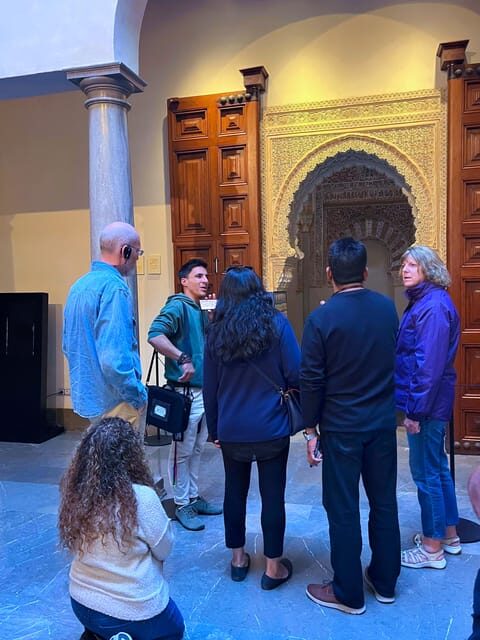 Albayzín: Granada's Albayzín Tour with Food Tasting - Placeta Comino and the Mirador Ojo de Granada