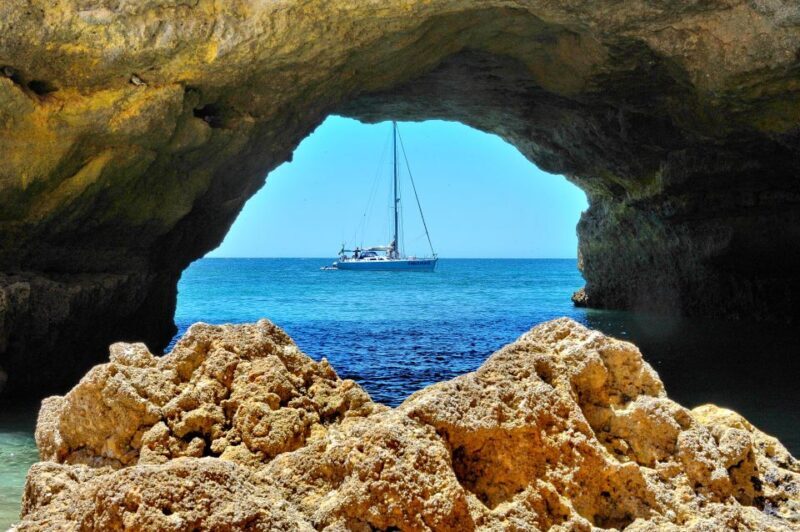 Albufeira: 3-Hour Yacht Daytime/Sunset Cruise to Benagil - Overview of the Experience