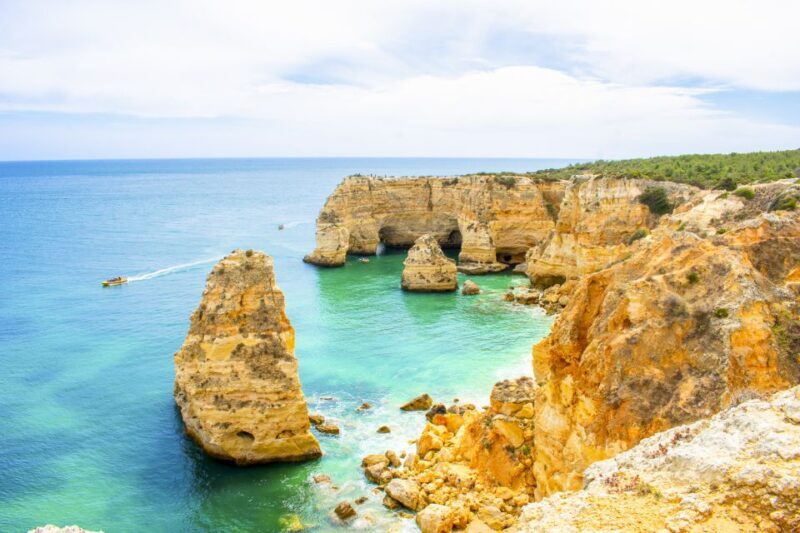Albufeira: Benagil Caves & Dolphin Watching Speed Boat Tour - FAQs