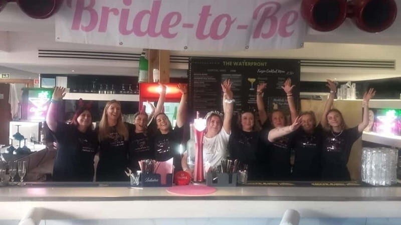 Albufeira: Cocktail Making Class at The Waterfront - Is It Worth the Cost?