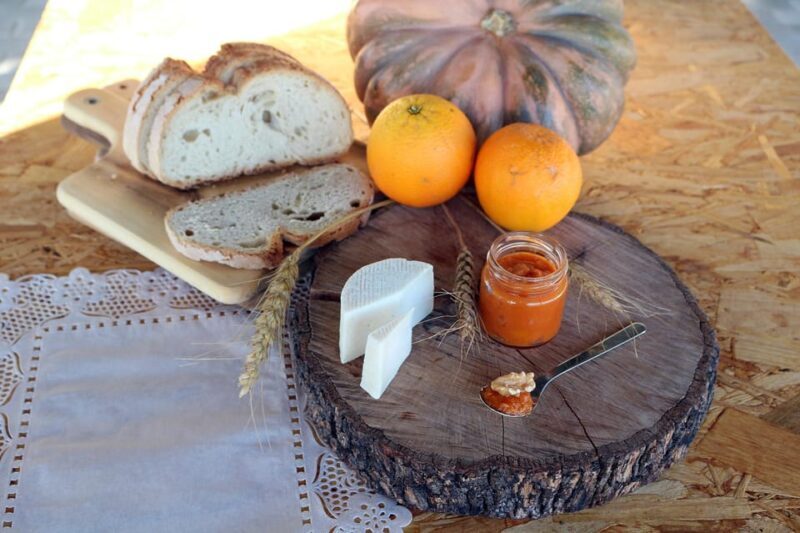 Albufeira/Porches/Vilamoura: Wine Tasting with Tapas & Music - FAQ