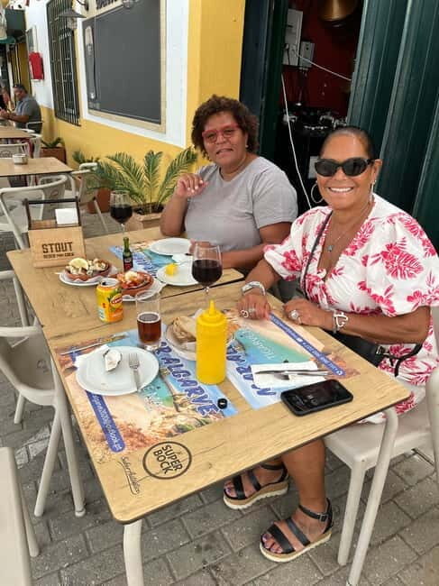 Albufeira: Portuguese Tapas and Wine Restaurant Experience - An In-Depth Look at the Experience