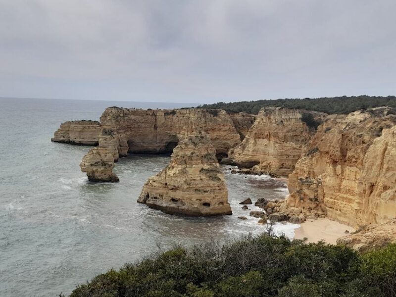 Albufeira: Silves Castle, Marinha Beach, and Benagil - Key Points