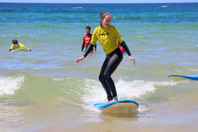 Albufeira: Surf Lesson with Wetsuit included - Key Points