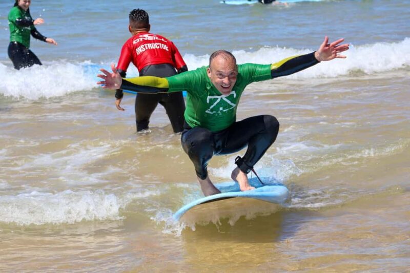 Albufeira: Surf Lesson with Wetsuit included - Who Should Sign Up?