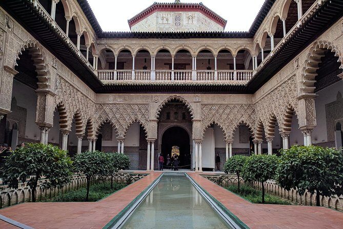 Alcazar and Cathedral & Giralda of Seville. Skip The Line! Includes access tickets - An In-Depth Look at the Tour Experience
