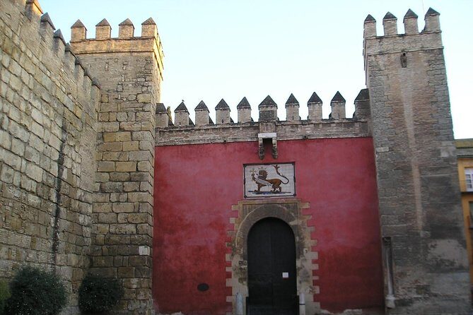 Alcazar, Catedral and Giralda with entrance included - FAQs