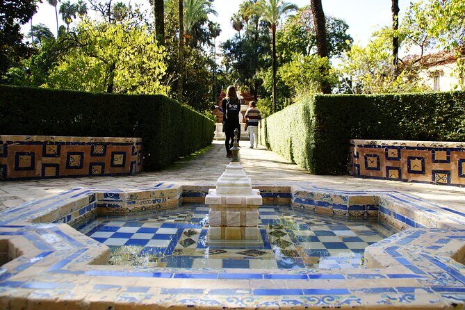 Alcazar & Cathedral of Seville Exclusive Group, max. 9 travelers - Why This Tour Really Works for Different Travelers