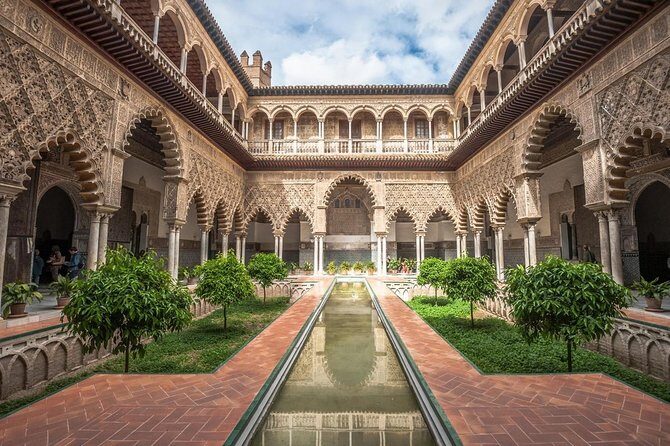 Alcazar of Seville Exclusive Group, max. 9 travelers - Exploring the Alcazar of Seville: An Authentic Small-Group Experience