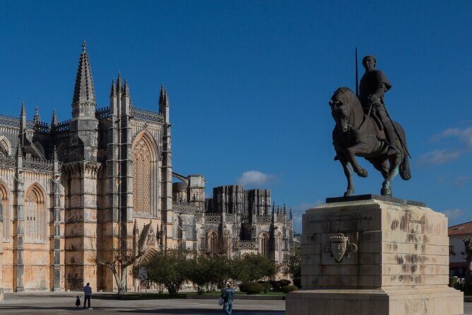 Alcobaça and Batalha Monasteries: Private Tour - The Allure of Alcobaça Monastery