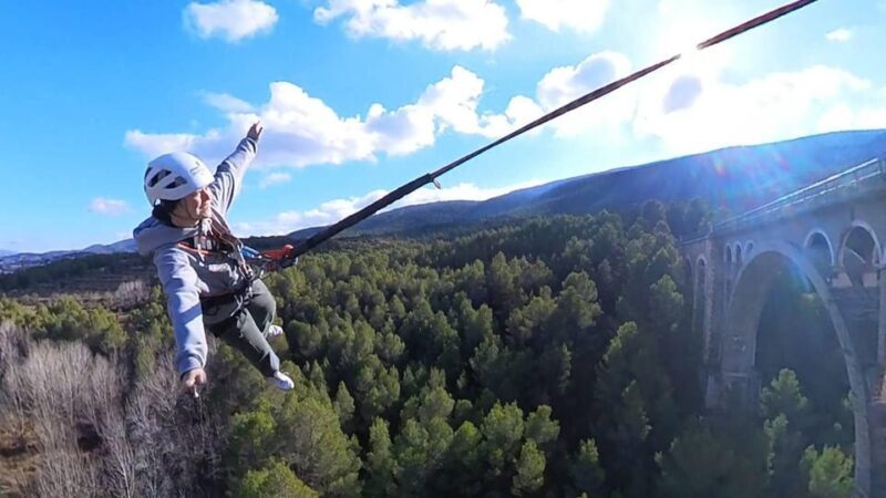 Alcoy: Bungee jumping - A Complete Breakdown of Your Alcoy Bungee Jump Experience