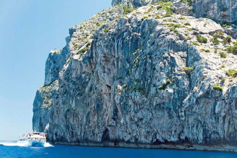 Alcudia: Boat Trip to Cap de Formentor and Formentor - Why This Trip Works for Different Types of Travelers