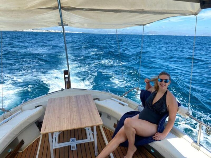 Alcudia: Private Sunset Boat Trip with Glass of Wine & Snack - Key Points