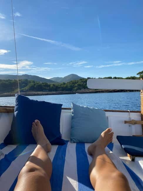 Alcudia, Private Tour: Scenic 2.5-Hour Boat Tour - Personalization and Comfort