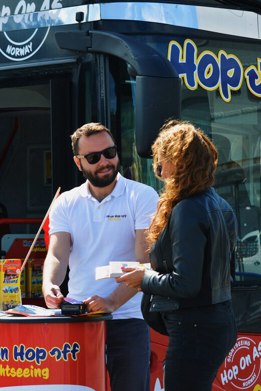 Ålesund: 1-Day Hop-On Hop-Off Sightseeing Bus GrayLine - An In-Depth Look at the Ålesund Hop-On Hop-Off Experience
