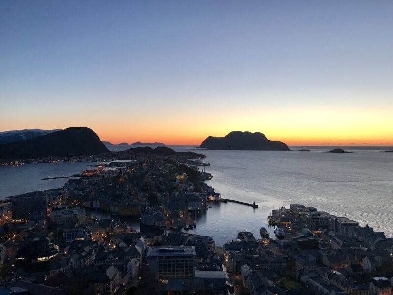 Ålesund: Ålesund and Surrounding Islands Audio Guide Tour - FAQs