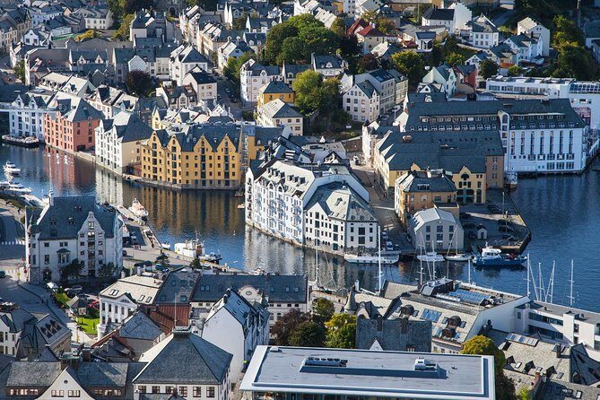 Alesund Shore Excursion: The Ultimate Sightseeing Tour - FAQ