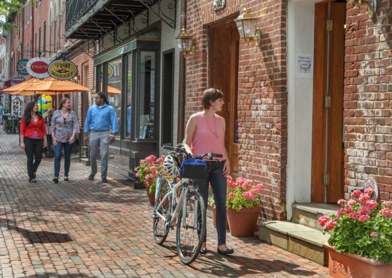Alexandria, VA: Bike Rentals - The Sum Up