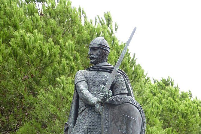 Alfama and the Castle of Saint George Skip the line Tour - Admire the Views from Miradouro das Portas do Sol