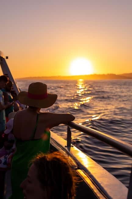 Algarve: Catamaran Sunset Tour with DJ or Live Guitarist - The Boat and Facilities