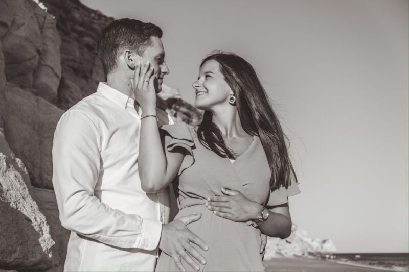 Algarve: Photoshoot for couple, family, portrait - Key Points