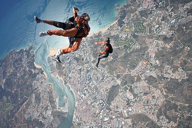 Algarve Tandem Skydive 10k ft (3000m) - Accessibility and Group Size