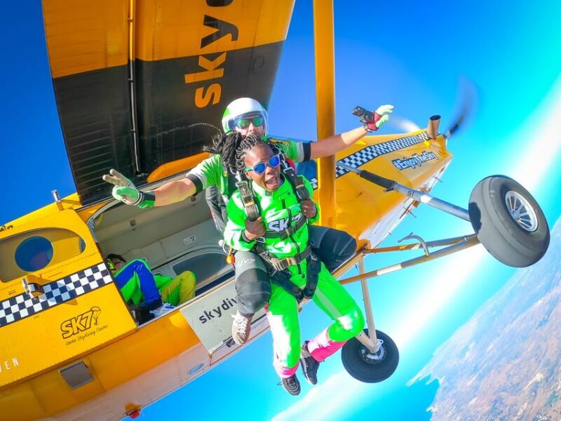 Algarve: Tandem Skydiving from 10.000ft to 15.000ft - FAQ