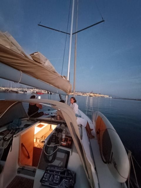 Alghero: Sunset Sailing Aperitif Experience - The Experience in a Nutshell