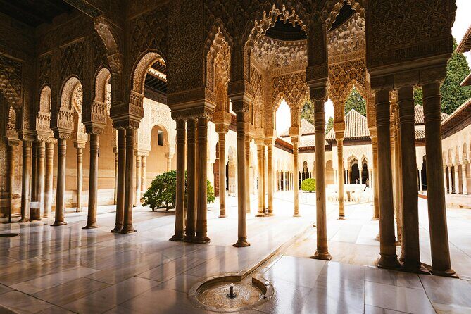 Alhambra a Jewel of Moorish Architecture - Who Would Love This Tour?