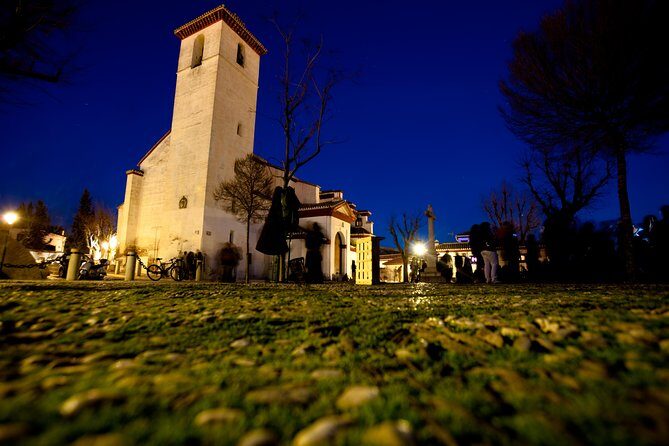 Alhambra, Albaicin and Sacromonte Guided Tour - Exploring Granada’s Historic Neighborhoods
