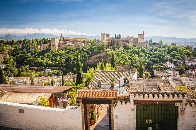 Alhambra, Albaicin and Sacromonte Guided Tour - FAQ