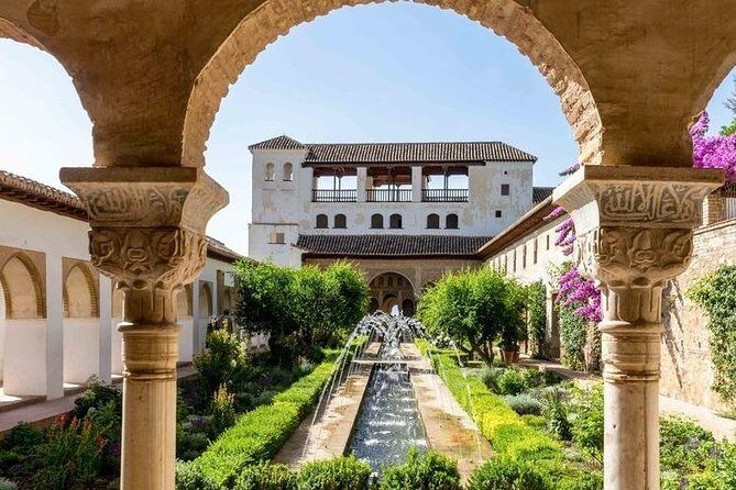 Alhambra and Generalife Skip-the-Line Ticket with Guide - What to Know Before Booking