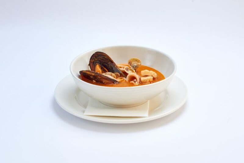 Alhambra and Nasrid Palaces and Local Food Experience - FAQs