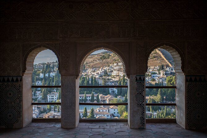 Alhambra Day or Night Private Tour - FAQ