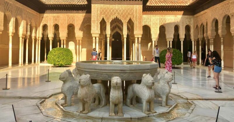 Alhambra: Guided Private Tour with Fast-Track Entry - First Impressions of the Tour Experience