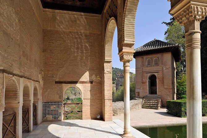 Alhambra Guided Tour & Albaicin Tour from Seville - Final Thoughts