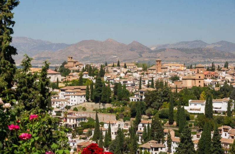 Alhambra, Nasrid Palaces and Albaicin Tour - An In-Depth Look at the Tour Experience