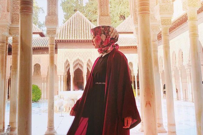 Alhambra & Nasrid Palaces Tour with Priority Access Granada - Practical Details and Tips