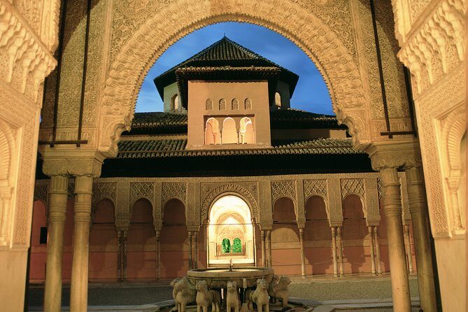 Alhambra Palace & Generalife Gardens daytrip from Roquetas, Aguadulce & Almeria - FAQ