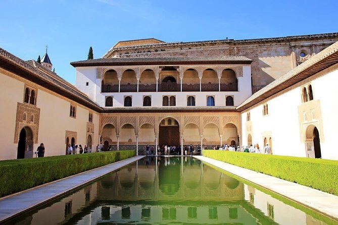 Alhambra palace Private tour with private local guide and admission tickets - Authentic Insights from Reviewers