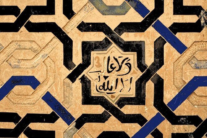 Alhambra: Skip-the-Line to Nasrid Palaces & Generalife - Who Should Choose This Tour?