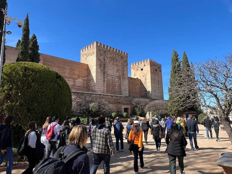 Alhambra Surroundings: History, Architecture and Legends - Is This Tour Worth It?