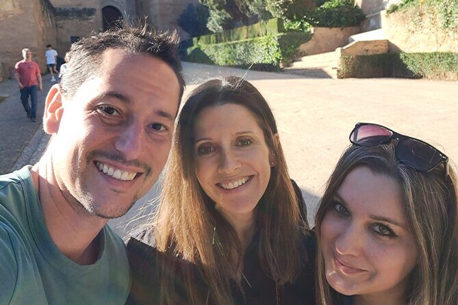 Alhambra Unique Experience: Private visit with official guide - A Deep Dive into the Experience