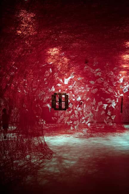 Alhóndiga de Bilbao: Art explained by Artists - Modern Additions and Exhibition Spaces