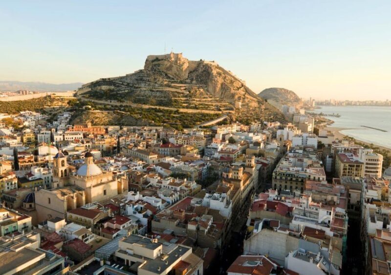Alicante: Bullring and Castle Guided Tour with Taxi Transfer - Starting Off: What’s Included and How It Works